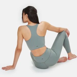 🌲 tentree inMotion Longline Active Bra - Agave Green - Size S Organic Cotton